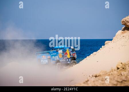 507 Sotnikov Dmitry (rus), Akhmadeev Ruslan (rus), Akhmatzianov Ilgiz (rus), Kamaz, Kamaz - Meister, Camion, Truck, Aktion während der 9. Etappe der Dakar 2021 zwischen Neom und Neom, in Saudi-Arabien am 12. Januar 2021 - Foto Antonin Vincent / DPPI / LiveMedia Stockfoto