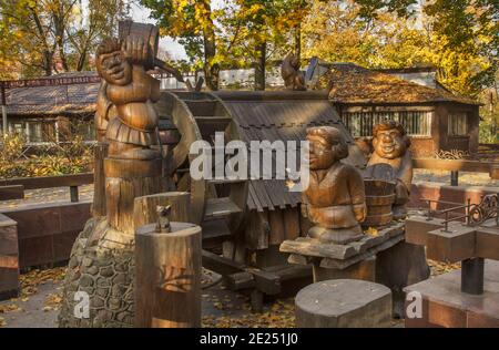 Kunstobjekt im Park nach Aleksey Konstantinovich Tolstoi in Brjansk benannt. Russland Stockfoto