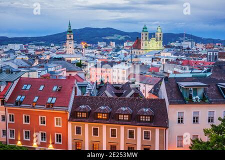 Linz, Österreich. Panoramablick auf die Altstadt. Stockfoto