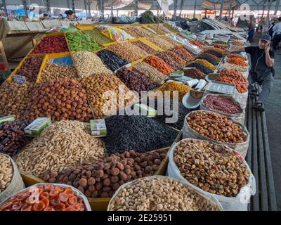 Osch-Bazaar. Die Hauptstadt Bischkek . Asien, Zentralasien, Kirgisistan Stockfoto