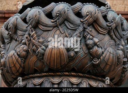 Detail der Fahnenmast Skulptur in Fountain Square Cincinnati Ohio Stockfoto