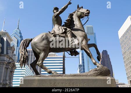 Statue von General John Fulton Reynolds (1820 - 1863) in Philadelphia, USA. Reynolds führte die Armee der Union der Potomac in die Schlacht von Gettysburg. Stockfoto