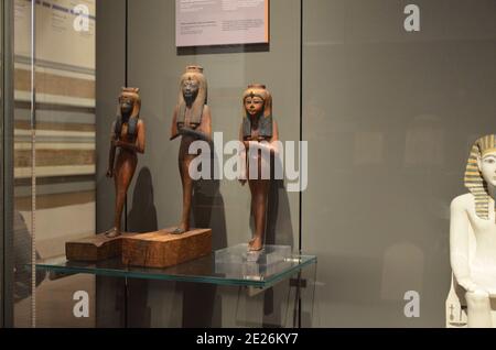 Ausstellung von Mumien, Artefakten und ägyptischen Funden im Ägyptischen Museum von Turin Stockfoto