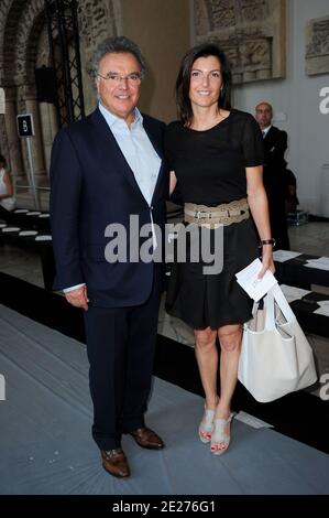 Alain Afflelou nimmt an der 2011-2012 Präsentation der Haute-Couture-Kollektion von Stephane Rolland Teil, die am 5. Juli 2011 im Cite de l'Architecture et du Patrimoine in Paris, Frankreich, stattfand. Foto von Nicolas Briquet/ABACAPRESS.COM Stockfoto