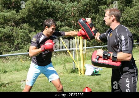 USA Jerome Porical von Perpignan während des Boxens während der Trainingsvorbereitung für die neue Saison 2011-2012 in Matemale, bei Perpignan, Südfrankreich am 20. Juli 2011. Foto von Michel Clementz/ABACAPRESS.COM Stockfoto