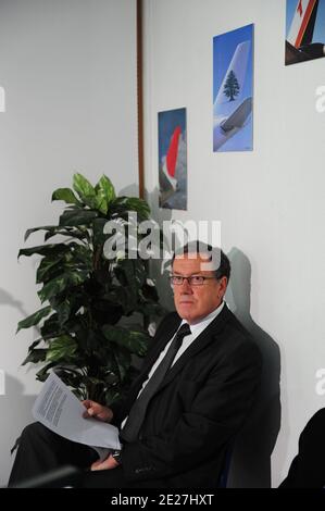 Alain Bouillard, Leiter der technischen Untersuchungen bei Unfällen in der Zivilluftfahrt, bei einer Pressekonferenz am 29,2011. Juli im französischen Ermittlungsbüro in Le Bourget bei Paris. Französische Ermittler weisen auf Pilotfehler während des Höhenstalls im Jahr 2009 hin, bei dem Air France alle 228 Menschen getötet hat. Foto von Mousse/ABACAPRESS.COM Stockfoto