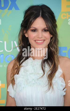 Rachel Bilson nimmt an den Teen Choice Awards 2011 Teil, die am 07. August 2011 im Gibson Amphitheatre in Universal City, Los Angeles, CA, USA, verliehen wurden. Foto von Graylock/ABACAPRESS.COM Stockfoto