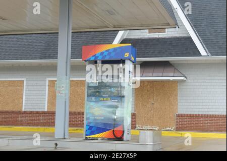 Sea Bright Unternehmen und Residenzen haben Fenster zum Schutz vertafert, die auf die Ankunft des Hurrikans Irene am Sea Bright in New Jersey, NY, USA am 27. August 2011 warten. Foto von Graylock/ABACAPRESS.COM Stockfoto