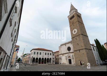 Die Kathedrale auf dem Tito-Platz, Koper, Slowenien, Stockfoto