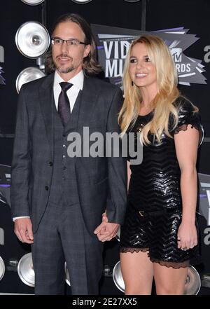 Jason Trawick und Britney Spears kommen bei den MTV Video Music Awards 2011 im Nokia Theater L.A. an LIVE in Los Angeles, CA, USA am 28. August 2011. Foto von Lionel Hahn/ABACAPRESS.COM Stockfoto