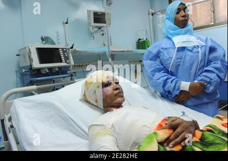 Der Äthiopier Shweyea Mullah, das ehemalige Kindermädchen im Haus Hannibal Gaddafis und von seiner Frau Aline verbrannt wurde, wird am 1. September 2011 in der Intensivstation des verbrannten Krankenhauses in Tripolis, Libyen, gesehen. Foto von Ammar Abd Rabbo/ABACAPRESS.COM Stockfoto