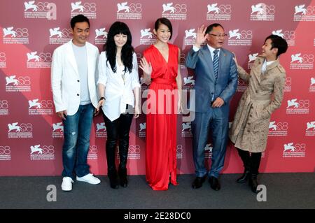 Lau Ching Wan, Stephanie Che, Myolie Wu, Regisseur Johnnie To und Schauspielerin Denise Ho bei einer Fotocolumn für den Film 'Duo Mingjin' ('Dreck Ming Gam') ('Leben ohne Prinzip)' während des 68. Internationalen Filmfestivals 'Mostra' in Venedig am 9. September 2011 im Palazzo del Casino in Venedig, Italien. Foto von Aurore Marechal/ABACAPRESS.COM Stockfoto