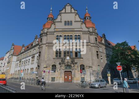 Amtsgericht Neukölln, Karl-Marx-Straße, Neukölln, Berlin, Deutschland Stockfoto