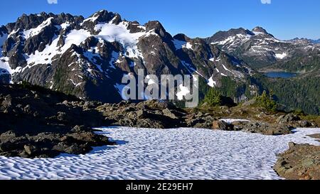 Berge des Strathcona Provincial Park Stockfoto