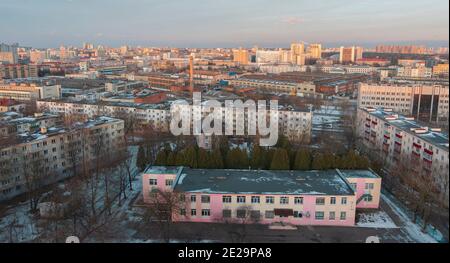 Die Höfe Minsks von oben. Hauptstadt von Weißrussland Stockfoto