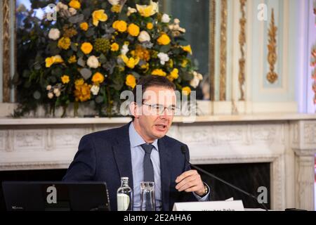 Der flämische Wohlfahrtsminister Wouter Beke im Bild bei einer Pressekonferenz der flämischen Regierung zur Impfstrategie am Mittwoch, 13 Stockfoto