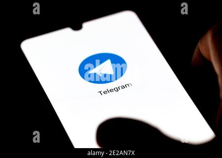 Telegram-App, angezeigt auf dem Bildschirm eines Smartphones Stockfoto