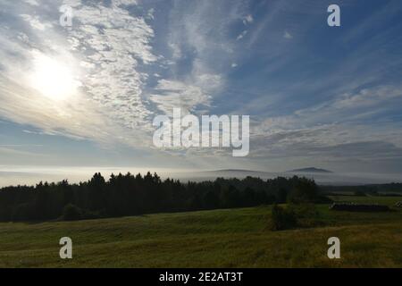 UN lever de Soleil une journée d'été, Sainte-Apolline, Québec Stockfoto