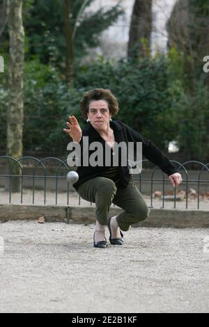 PETANQUE IM JARDIN DU LUXEMBOURG, PARIS Stockfoto