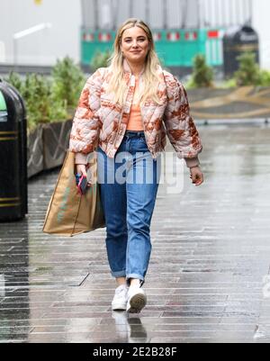 London, Großbritannien. Januar 2021. Sian Welby verlässt die Global Radio Studios in London. Kredit: SOPA Images Limited/Alamy Live Nachrichten Stockfoto