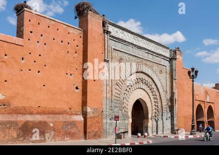 Bab Agnaou, eines der prominentesten Tore der Medina in Marrakesch, Marokko Stockfoto