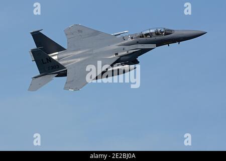 McDonnell Douglas F-15E Strike Eagle of the 48th Fighter Wing, 492 Fighter Squadron, USAFE, basiert und gesehen bei RAF Lakenheath, England. Stockfoto