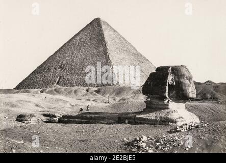 Vintage Foto des 19. Jahrhunderts, Francis Frith, Ägypten, 1857: Die große Pyramide bei Giza und die Sphinx. Stockfoto
