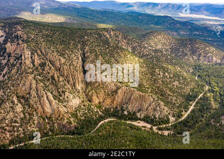 US-64 Cimarron, Cimarron Canyon State Park, New Mexico, USA Stockfoto