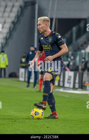 Turin, Italien. Januar 2021. Turin. Italian Cup Tim 2020/2021 Liga Spiel. Juventus Gegen Genua. Allianz Stadion Im Bild: Lennart Czyborra Kredit: Unabhängige Fotoagentur/Alamy Live News Stockfoto