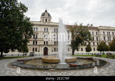 Prag, Tschechien - 15. September 2015: Ein Brunnen in Prag, Tschechien. Stockfoto