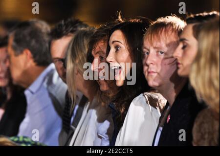 Paul McCartney, Nancy Shevell, James McCartney Teilnahme an der Stella McCartney Ready-to-Wear Frühjahr/Sommer 2012 Show während der Paris Fashion Week in Paris, Frankreich am 3. Oktober 2011. Foto von Thierry Orban/ABACAPRESS.COM Stockfoto