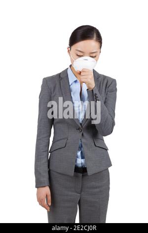 Porträt einer Frau trägt eine Gesichtsmaske hohe Qualität Foto Stockfoto