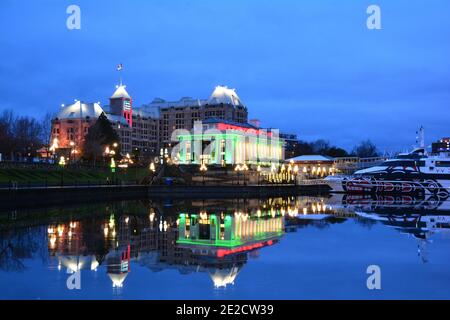 Victorias wunderschöner innerer Hafen zur Weihnachtszeit. Stockfoto