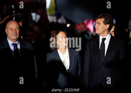 Jean-Michel Baylet, Segolene Royal, Arnaud Montebourg Teilnahme an einem Treffen in der "La Halle Fressinet", Paris Frankreich, am 22. Oktober 2011. Francois Hollande wurde bei den bevorstehenden französischen Präsidentschaftswahlen im Mai 2012 zum Kandidaten der Sozialistischen Partei Frankreichs ernannt. Foto von Jean-Luc Luyssen/ABACAPRESS.COM Stockfoto