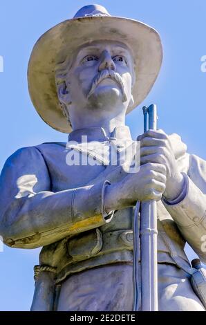 Ein konföderates Denkmal steht vor dem Alcorn County Courthouse, 5. März 2012, in Korinth, Mississippi. Stockfoto