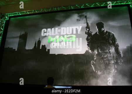 Atmosphäre während des Call of Duty: Modern Warfare 3 Launch Event im Palais de Chaillot in Paris, Frankreich am 7. November 2011. Foto von Marco Vitchi/ABACAPRESS.COM Stockfoto