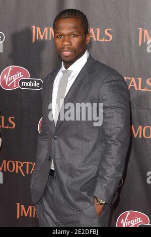 Curtis '50 Cent' Jackson kommt zur Premiere von 'Immortals 3D' im Nokia Theater L.A. an Live in Los Angeles, CA, USA am 7. November 2011. Foto von Tony DiMaio/ABACAPRESS.COM Stockfoto