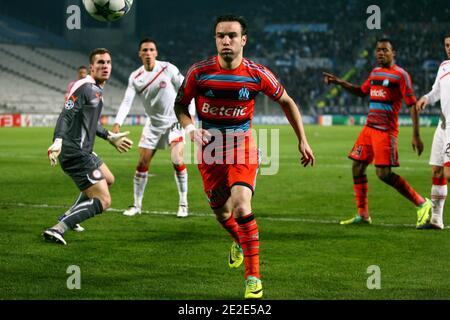 Mathieu Valbuena von Olympique de Marseille während des Fußballspieles der UEFA Champions League, Olympique de Marseille gegen Olympiakos Piraeus im Velodrome-Stadion in Marseille, Südfrankreich am 2. November 2011. Olympiakos gewann 1:0. Foto von Michel Clementz/ABACAPRESS.COM Stockfoto