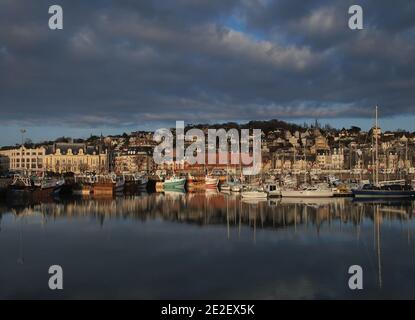 Fischerhafen, Trouville-sur-Mer, Basse-Normandie, Frankreich, 2011.Port de peche, Trouville-sur-Mer, Basse-Normandie, Frankreich, 2011. Foto von David Lefranc/ABACAPRESS.COM Stockfoto