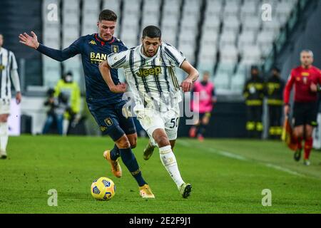 Turin, Italien. Januar 2021. Hamza Rafia von Juventus FC während des Coppa Italia-Spiels zwischen Juventus und Genua CFC im Allianz Stadium am 13. Januar 2021 in Turin, Italien. Sportstadien in ganz Italien unterliegen aufgrund der Coronavirus-Pandemie strengen Beschränkungen, da staatliche Gesetze zur sozialen Distanzierung Fans in Veranstaltungsorten verbieten, was dazu führt, dass Spiele hinter verschlossenen Türen gespielt werden. (Foto von Alberto Gandolfo/Pacific Press) Quelle: Pacific Press Media Production Corp./Alamy Live News Stockfoto