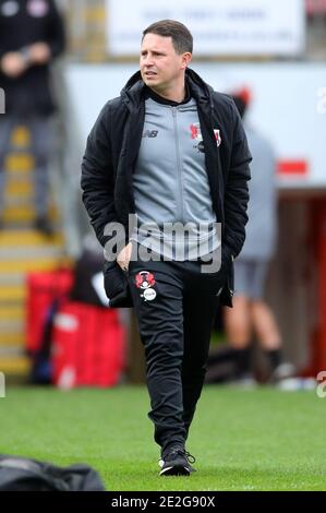 Datei Foto vom 12-12-2020 von Leyton Orient Manager Ross Embleton. Stockfoto