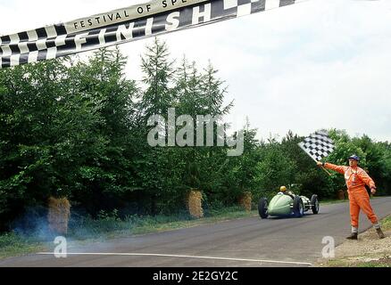 Froiilian Gonzalex fährt einen BRM V16 GP-Wagen am Goodwood Festival Of Speed 1996 Stockfoto