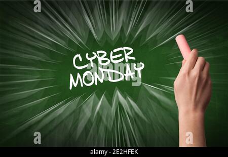 Handzeichnung Cyber Monday Inschrift mit weißer Kreide auf Tafel, Online Shopping Konzept Stockfoto