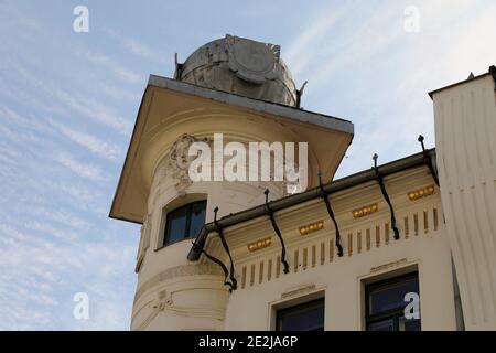 Eckturm des Strange House in Ljubljana von Ciril Metod Koch Stockfoto