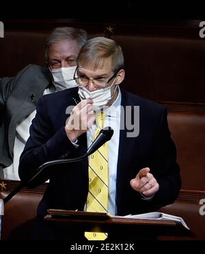 Eine C-SPAN-Fernsehbildschirmung zeigt den führenden US-Präsidenten Donald Trump bei seinem zweiten Amtsenthebungsverfahren, Jim Jordan (R-Ohio). Stockfoto