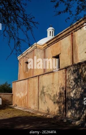 Adobe Kirche in Mission San Jose de Tumacacori, Tucumcari National Historical Park, Arizona, USA Stockfoto