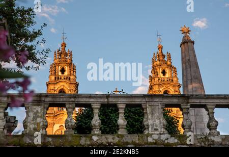 Kirche von Nossa Senhora dos Remedios auf dem Gipfel des Monte de Santo Estevao, Lamego, Viseu, Portugal Stockfoto