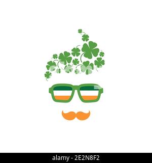 Silhouette des Mannes Kopf in Hipster Brille und irische Flagge und Kleeblatt Feld im Haar. Grüner Avatar mit Bäumen. St. Patrick Piktogramm. Umweltfreundlich. Isol Stock Vektor