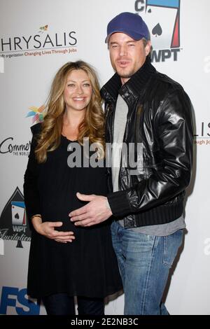 Eric Dane und Frau Rebecca Gayheart kommen für die World Poker Tour Celebrity Invitational Tournament im Commerce Casino in der City of Commerce, Los Angeles, C, USA am 20. Februar 2010 statt. Foto von Tony DiMaio/ABACAPRESS.COM Stockfoto