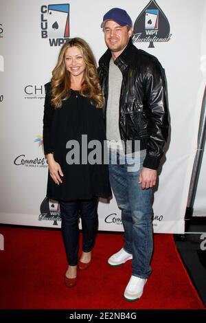 Eric Dane und Frau Rebecca Gayheart kommen für die World Poker Tour Celebrity Invitational Tournament im Commerce Casino in der City of Commerce, Los Angeles, C, USA am 20. Februar 2010 statt. Foto von Tony DiMaio/ABACAPRESS.COM Stockfoto